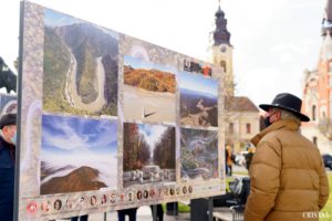 Expoziţie foto în Piaţa Unirii din Oradea, dedicată Zilei Naţionale – „România noastră”
