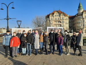 Új kiállítást nyitottak meg a nagyváradi Szent László téren Bálint-nap alkalmából