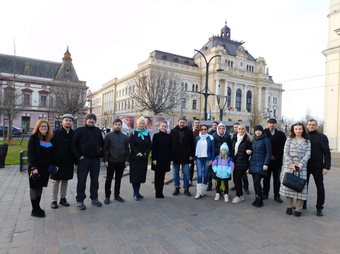 Bihor: Expoziţia de grup în aer liber ”Femeia”, inaugurată de Fotoclubul Varadinum de Dragobete